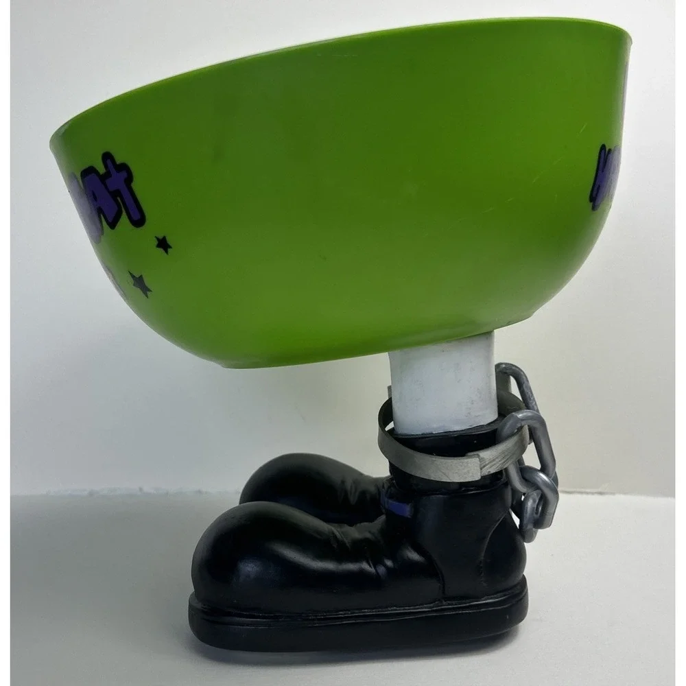 Gemmy Green Trick or Treat Smell My Feet Halloween Candy Bowl Feet Motion Sensor